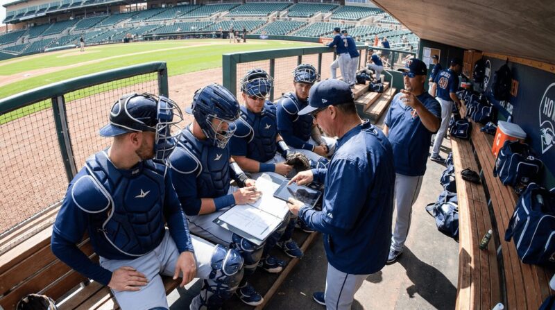 DeNAのベンチ内をイメージした画像